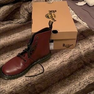 Dr. Martens size 7 oxblood boots